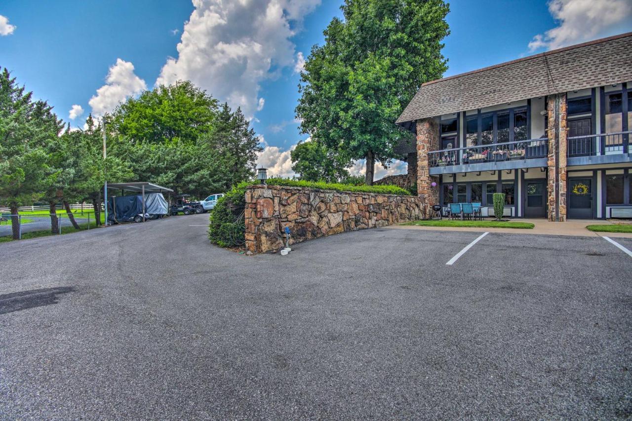Charming Afton Condo With Community Pool! Kültér fotó